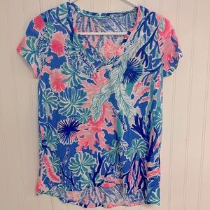 Lilly Pulitzer V Neck Short Sleeve Top